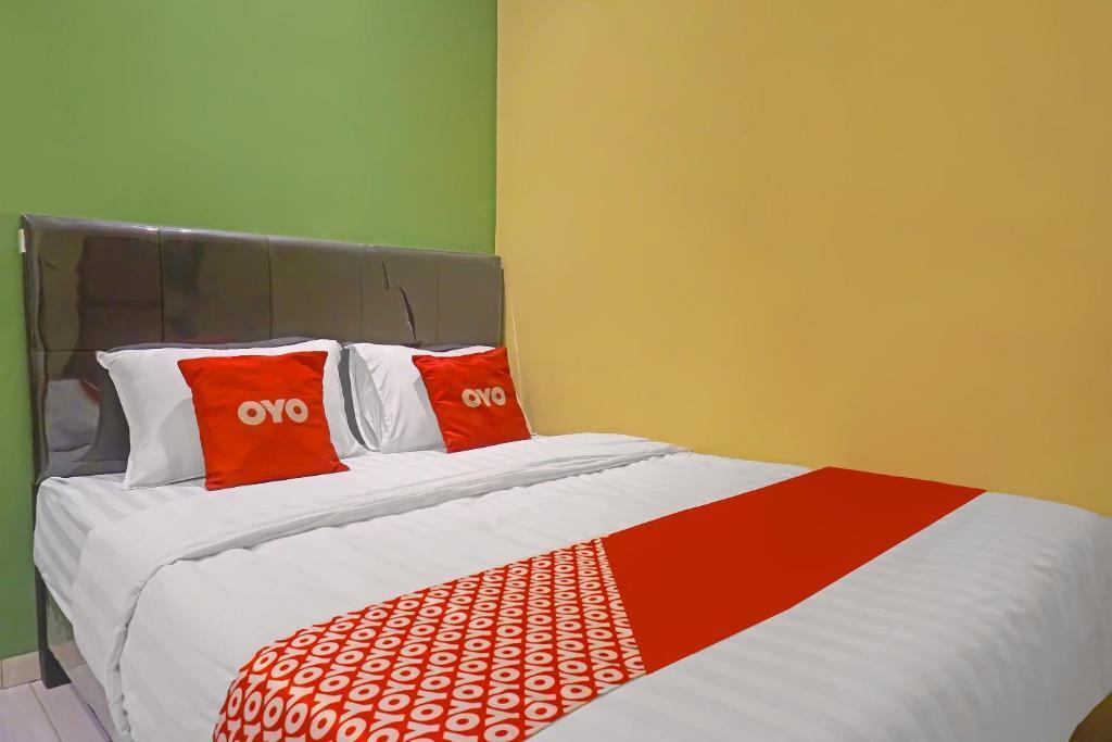 Тангеранг: Super OYO 92271 Orienchi 3