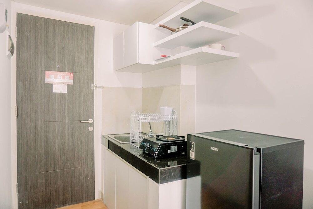 Legok: Minimalist And Best Deal Studio At Serpong Garden Apartment