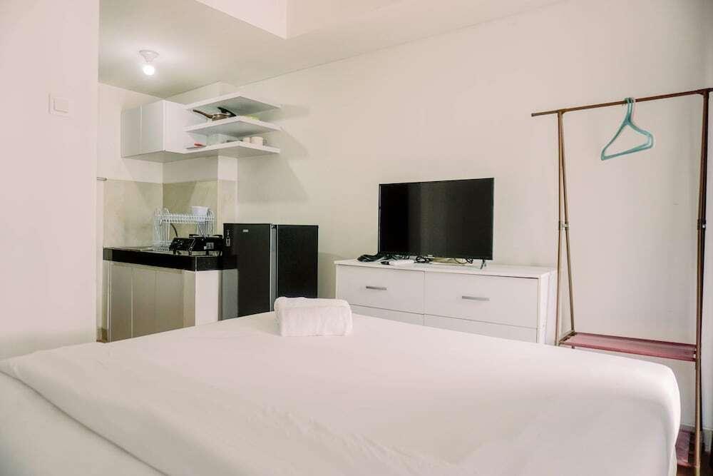 Minimalist And Best Deal Studio At Serpong Garden Apartment — фото 4