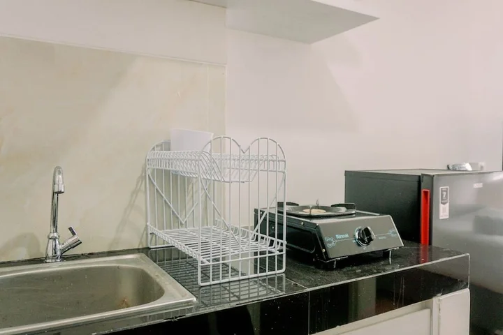 Legok: Minimalist And Best Deal Studio At Serpong Garden Apartment