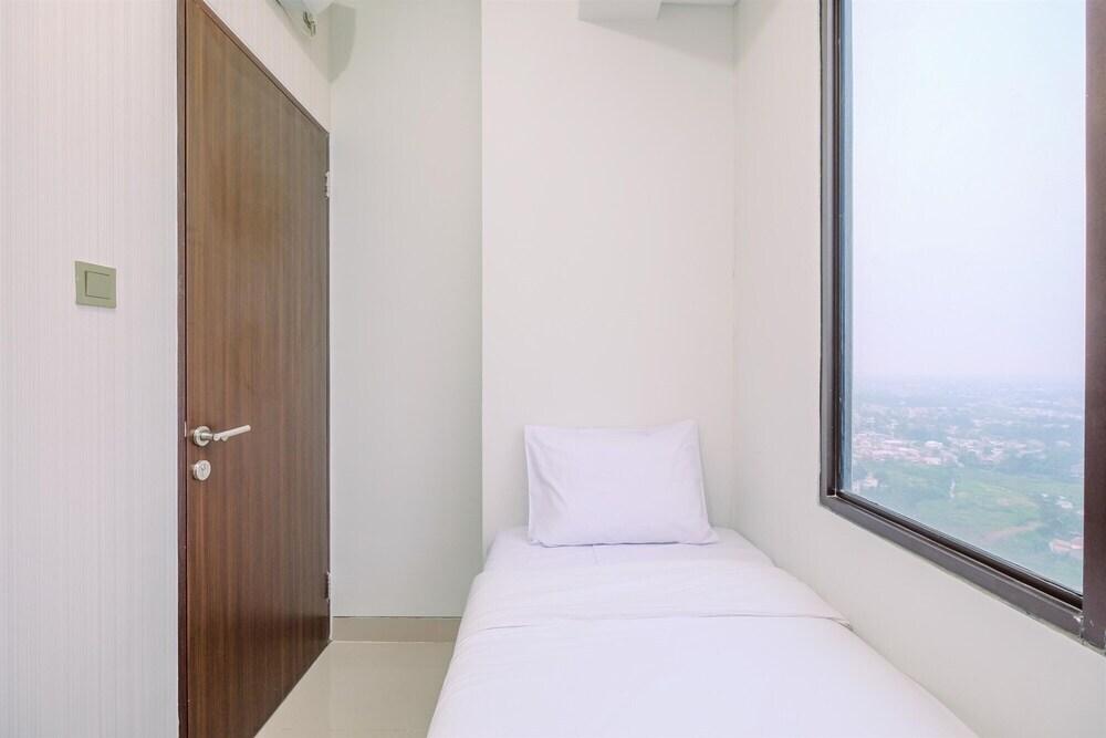 Best Deal And Modern 2Br At Transpark Cibubur Apartment — фото 3