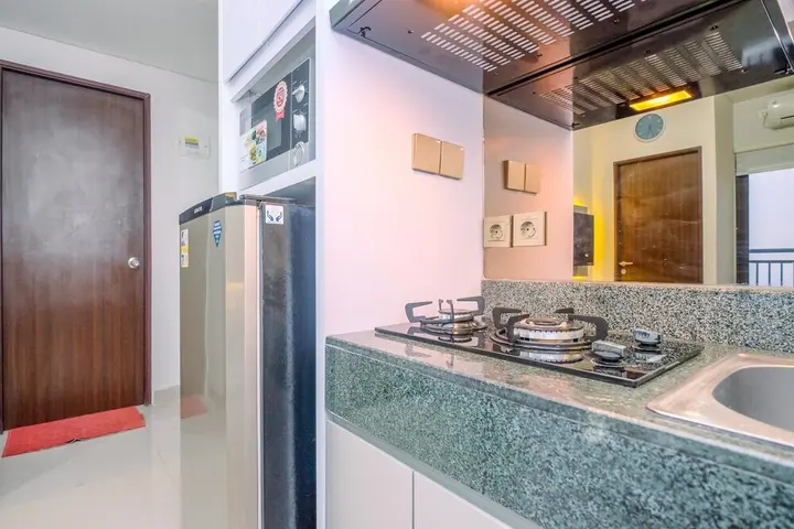 Депок: Best Deal And Modern 2Br At Transpark Cibubur Apartment