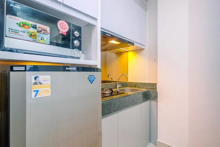 Депок: Best Deal And Modern 2Br At Transpark Cibubur Apartment