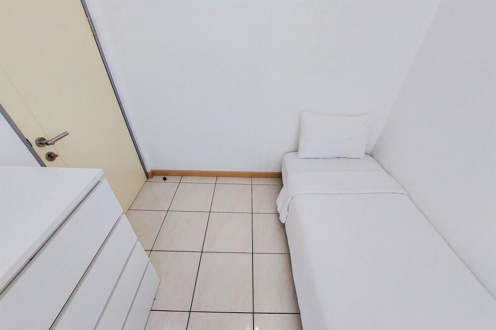 Legok: Best Choice 2Br M-Town Residence Near Summarecon Mall