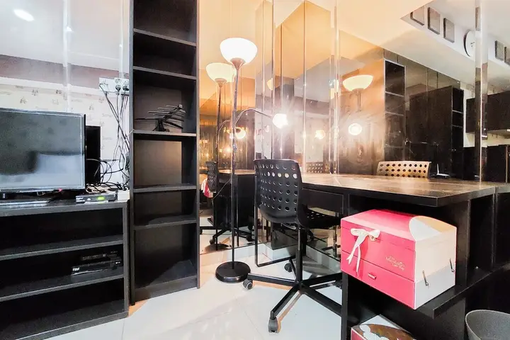 Simply Look Studio Room At 11St Floor Paramount Skyline Apartment — фото 4