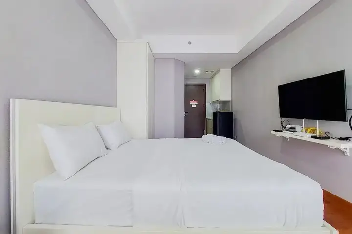 Good And Elegant Studio At Pacific Garden Apartment — фото 2