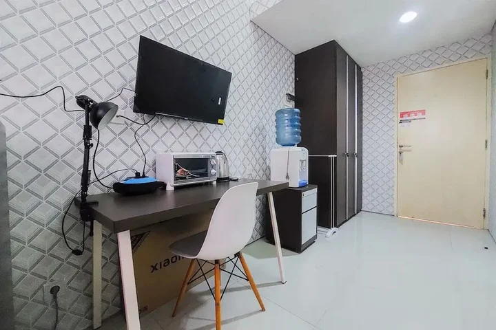 Legok: Cozy Stay Studio At Kubikahomy Apartment