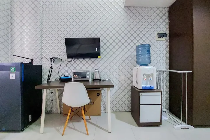 Legok: Cozy Stay Studio At Kubikahomy Apartment