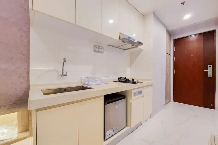 Legok: Restful And Best Choice Studio Sky House Bsd Apartment