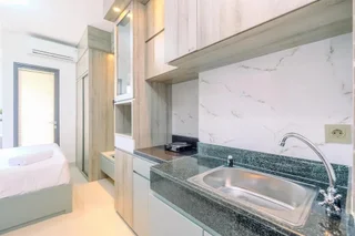 Депок: Cozy Stay Studio At Transpark Cibubur Apartment