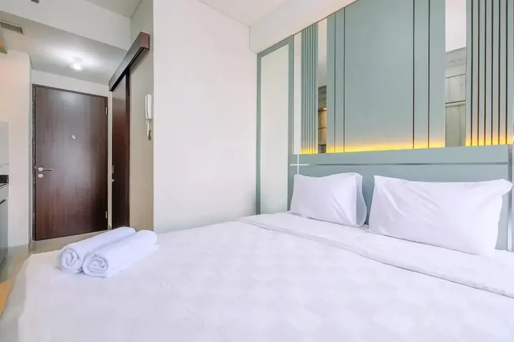Депок: Cozy Stay Studio At Transpark Cibubur Apartment