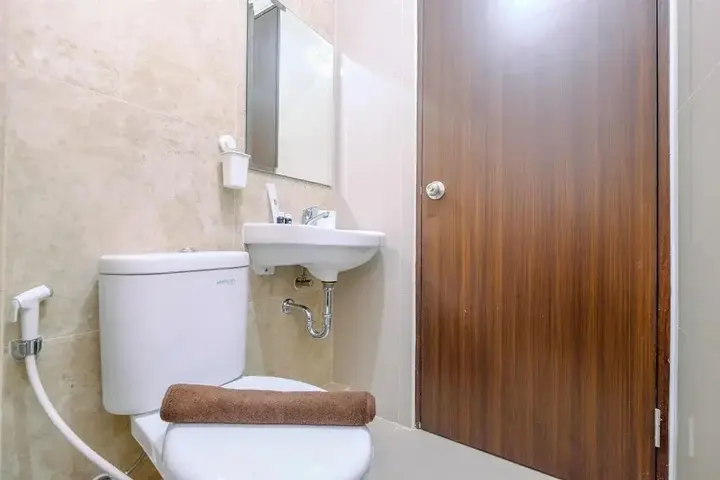 Депок: Best Homey 2Br At Transpark Cibubur Apartment