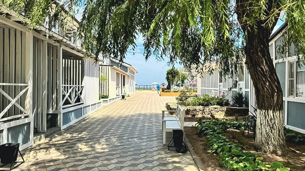 Голубицкая: Курортный отель Альтаир Голубицкая