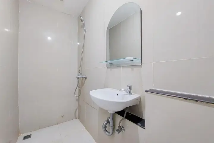 Restful And Modern 2Br Majestic Point Serpong Apartment — фото 6