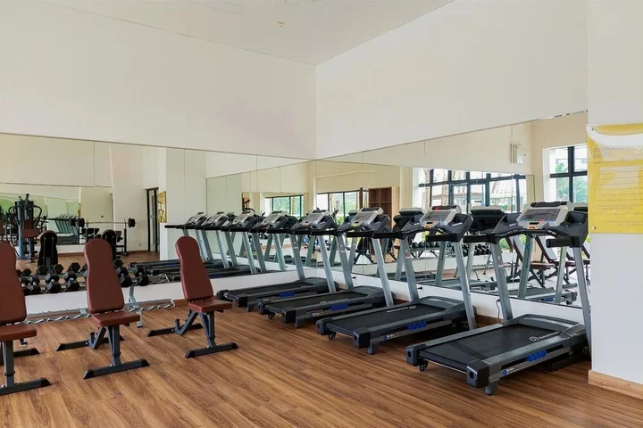 Legok: Fancy And Nice Studio At 20Th Floor Sky House Bsd Apartment