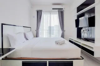 Legok: Fancy And Nice Studio At 20Th Floor Sky House Bsd Apartment