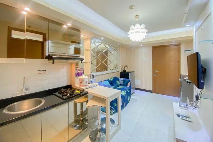 Депок: Fancy And Nice 2Br At Cinere Resort Apartment