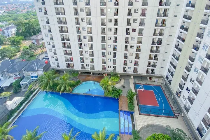 Депок: Fancy And Nice 2Br At Cinere Resort Apartment