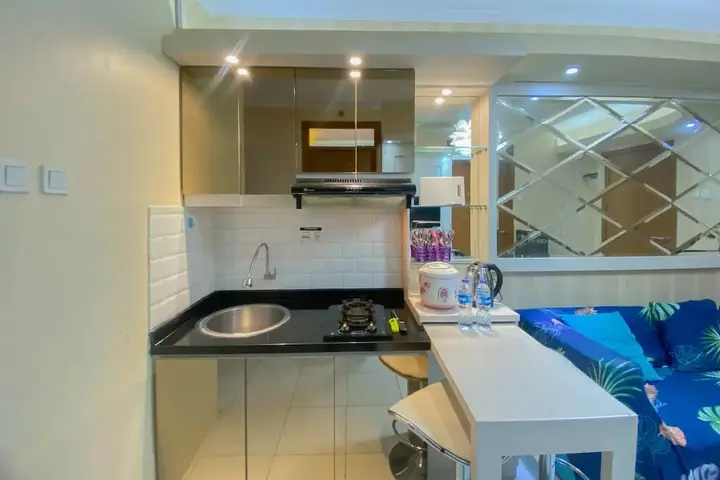 Депок: Fancy And Nice 2Br At Cinere Resort Apartment