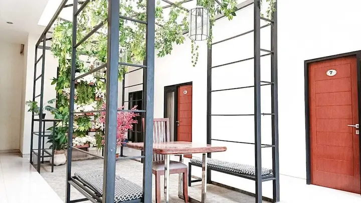 Маланг: Casa TS 16 Guest House by Pesen Kamar