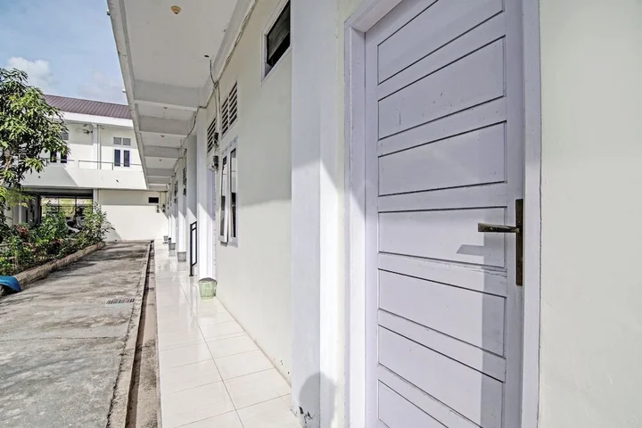 Пеканбару: SPOT ON 92671 Anugrah Jaya Syariah Near Sekolah Dasar Negeri 018 Desa Kubang Jaya