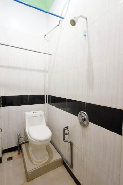 Батам: OYO 92702 Minang Jaya