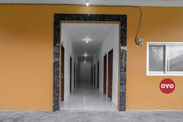 OYO 92626 Good Sleep 4 Inn Dcos Syariah — фото 1