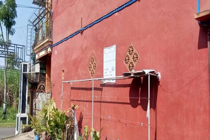 Маланг: SPOT ON 92743 Kost Elisabeth Syariah
