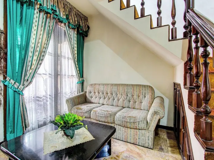 Суракарта: OYO 92494 Wulan Homestay Syariah Solo