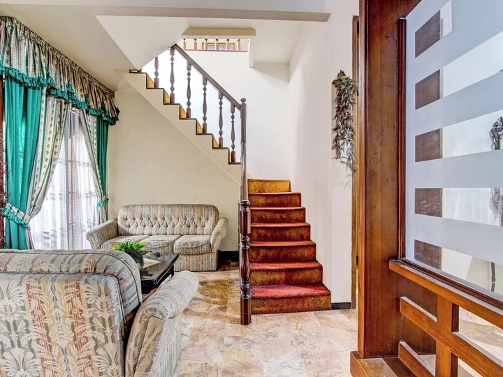 Суракарта: OYO 92494 Wulan Homestay Syariah Solo