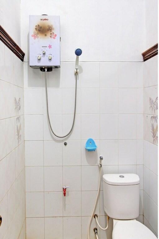 Суракарта: OYO 92494 Wulan Homestay Syariah Solo
