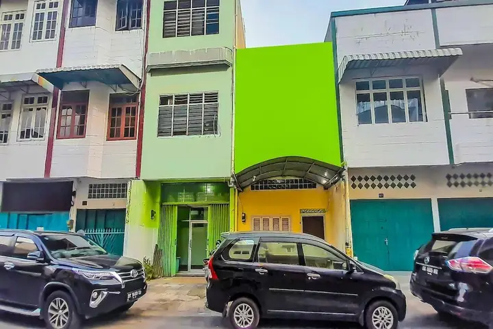SPOT ON 92236 Kediri Family Homestay — фото 1