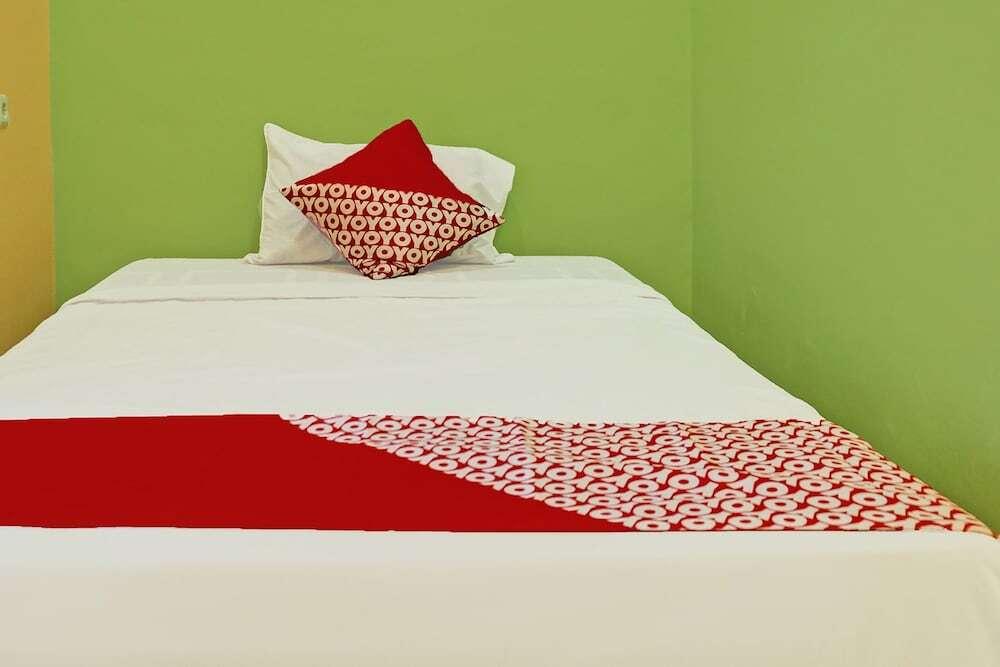 Прабумулих: OYO 92293 Pahala Syariah Residence