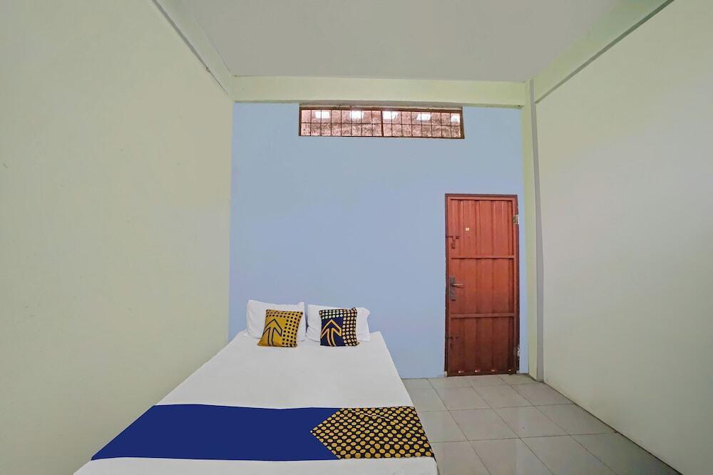 Кисаран: SPOT ON 92600 Mandiri Inn