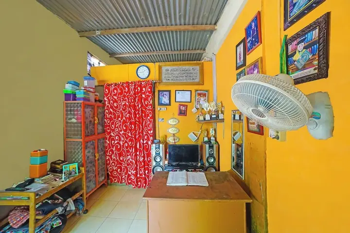 Кисаран: SPOT ON 92600 Mandiri Inn