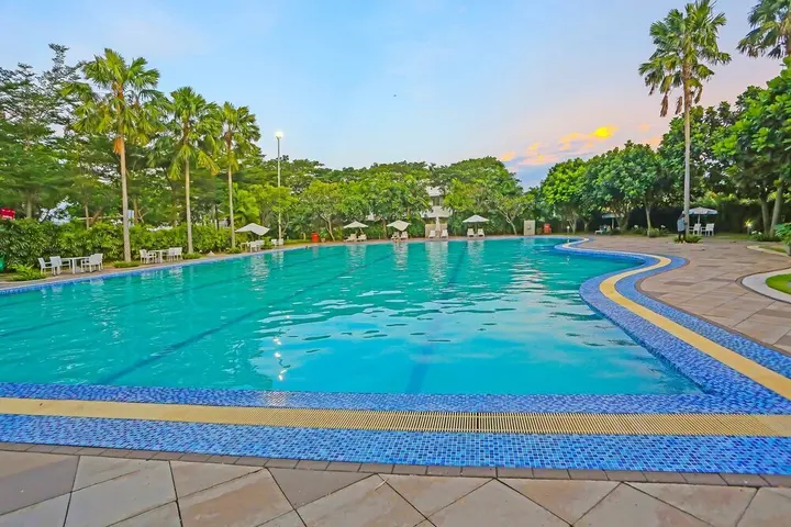 Тангеранг: Capital O 92306 Barata Inn