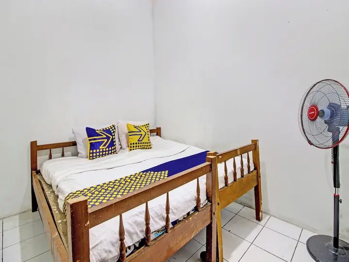 Семаранг: SPOT ON 92539 Luqman Kostel Syariah