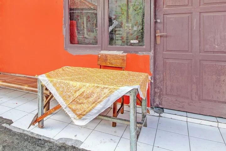 Семаранг: SPOT ON 92539 Luqman Kostel Syariah