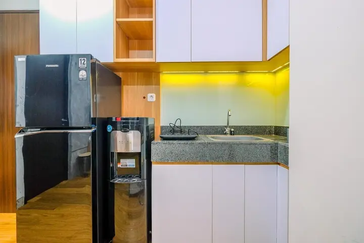 Депок: Great Location And Comfort 2Br Transpark Cibubur Apartment