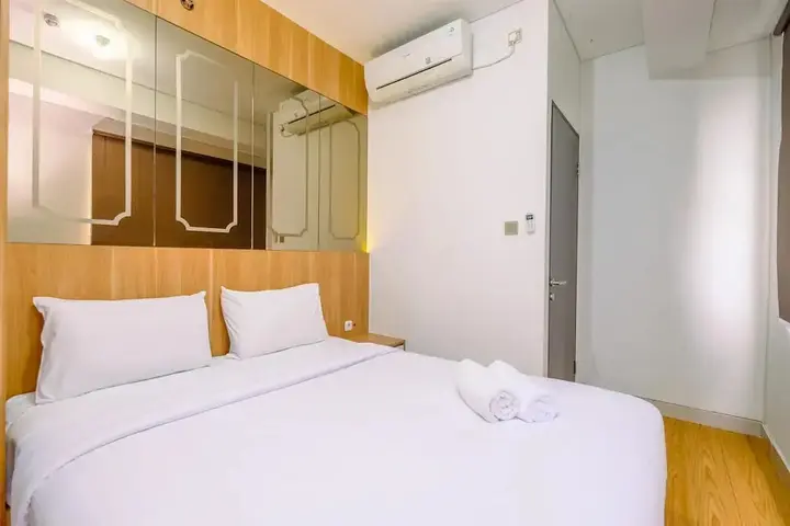 Депок: Great Location And Comfort 2Br Transpark Cibubur Apartment