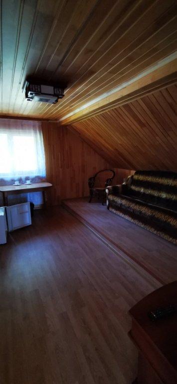 Сухая: Ametist Guest House