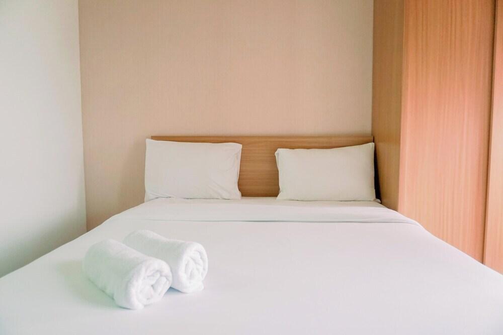 Nice And Homey Studio Serpong Garden Apartment — фото 2
