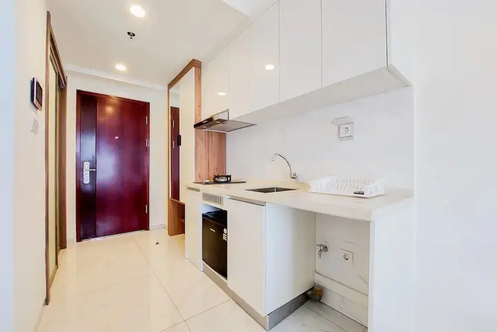 Тангеранг: New Furnished And Cozy Studio Sky House Alam Sutera Apartment