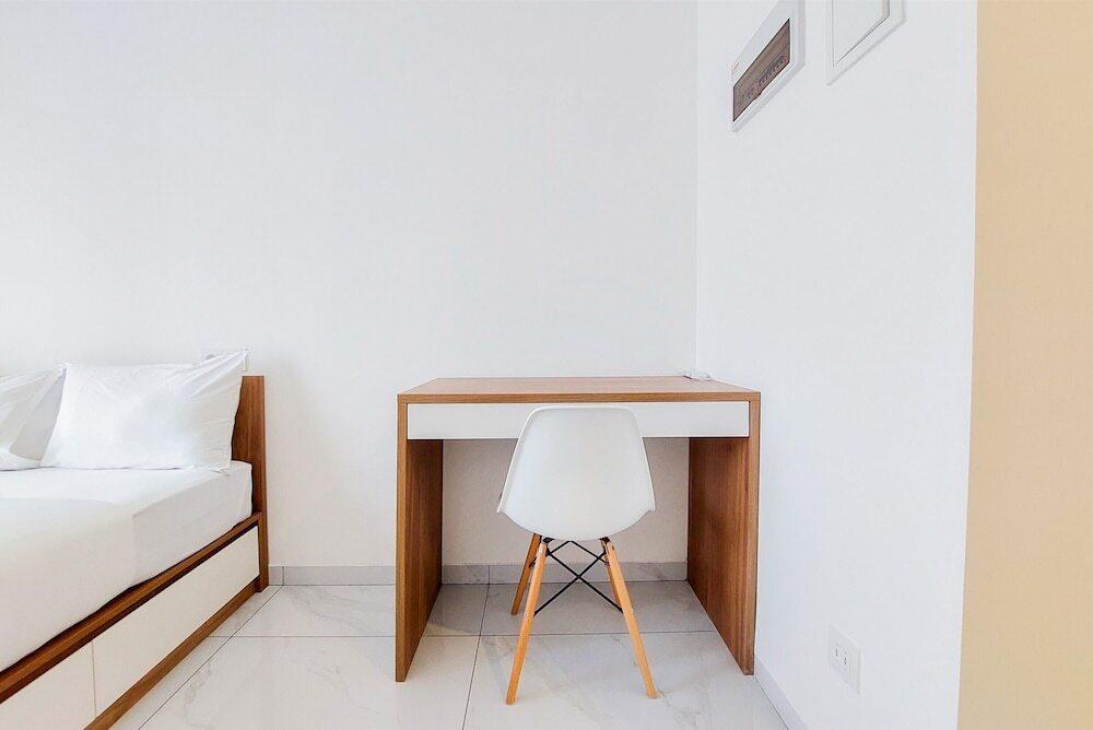 New Furnished And Cozy Studio Sky House Alam Sutera Apartment — фото 1