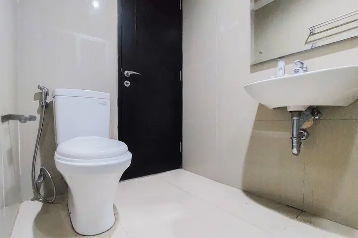 Legok: Cozy And Minimalist Studio Room Paramount Skyline Apartment