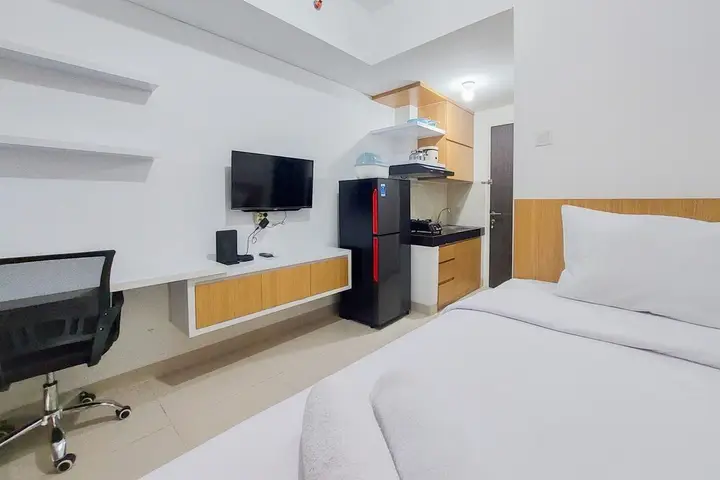 Homey And Cozy Studio Room Serpong Garden Apartment — фото 4