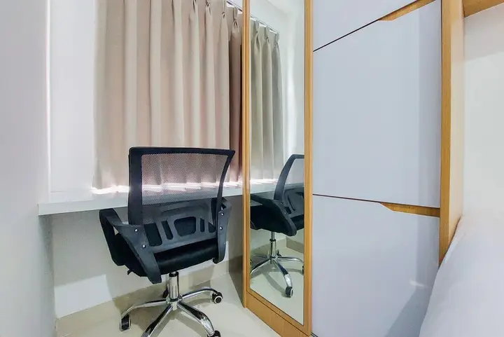 Lovely And Cozy Studio At Serpong Garden Apartment — фото 1