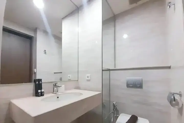 Best Homey And Modern Studio At Uttara The Icon Apartment — фото 6