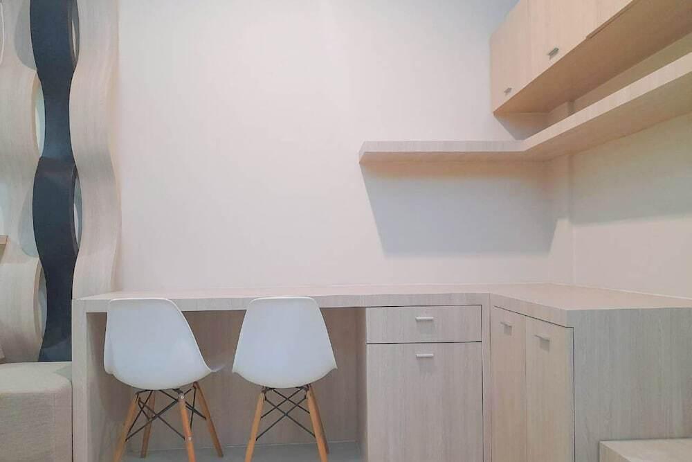 Best Homey And Modern Studio At Uttara The Icon Apartment — фото 5