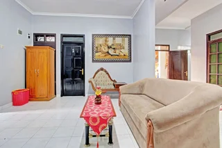 Депок: OYO Life 92575 Zazi Homestay